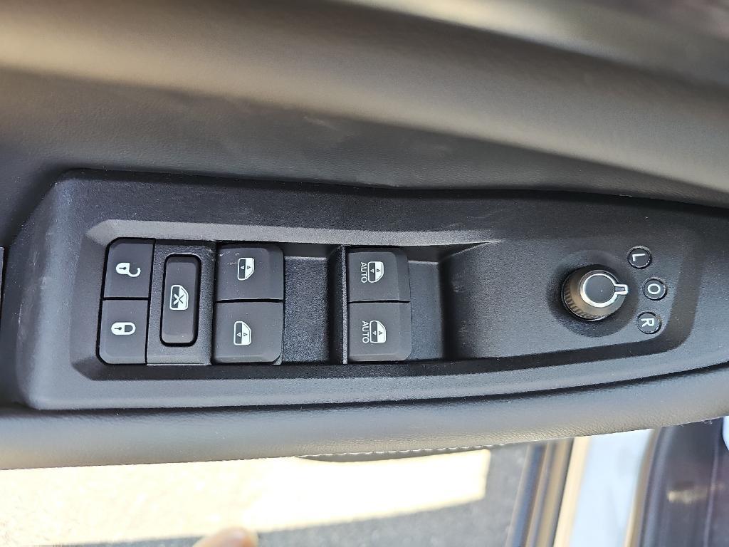 new 2025 Jeep Grand Cherokee L car, priced at $49,675