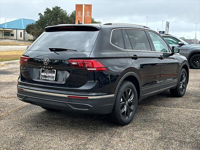 new 2024 Volkswagen Tiguan car, priced at $29,423