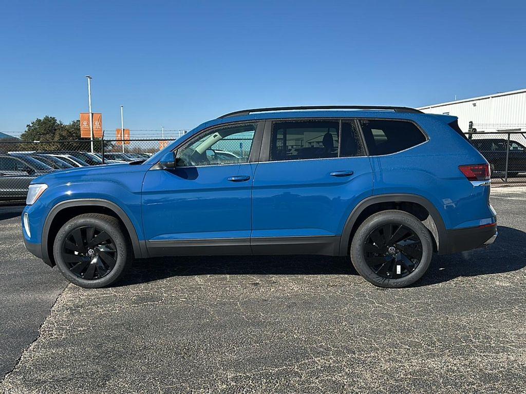new 2025 Volkswagen Atlas car, priced at $44,816