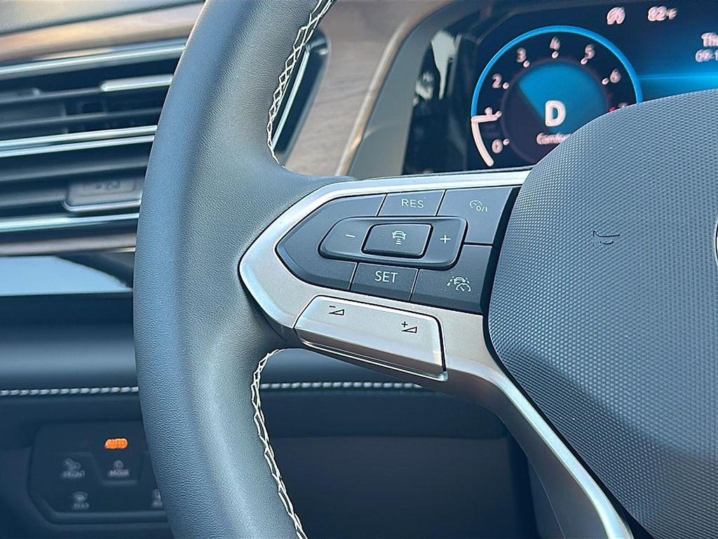 new 2026 Volkswagen Atlas car, priced at $45,496
