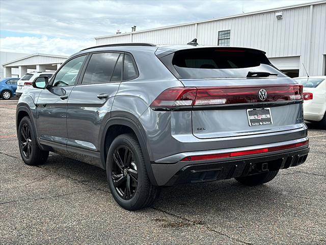 new 2025 Volkswagen Atlas Cross Sport car, priced at $50,061