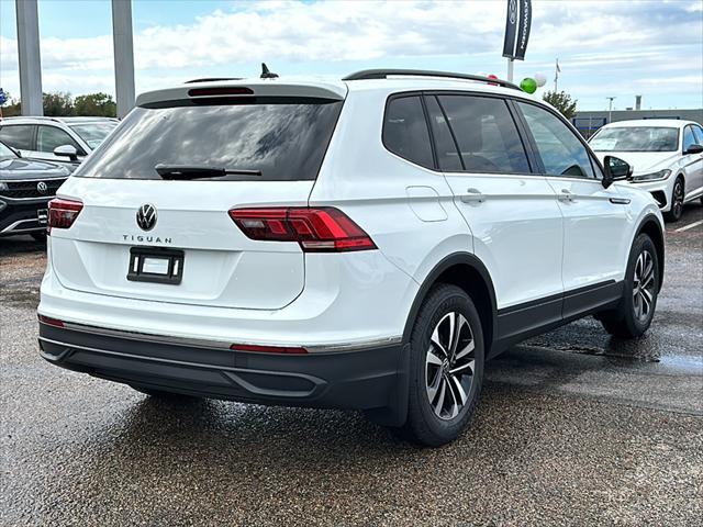 new 2024 Volkswagen Tiguan car, priced at $27,073