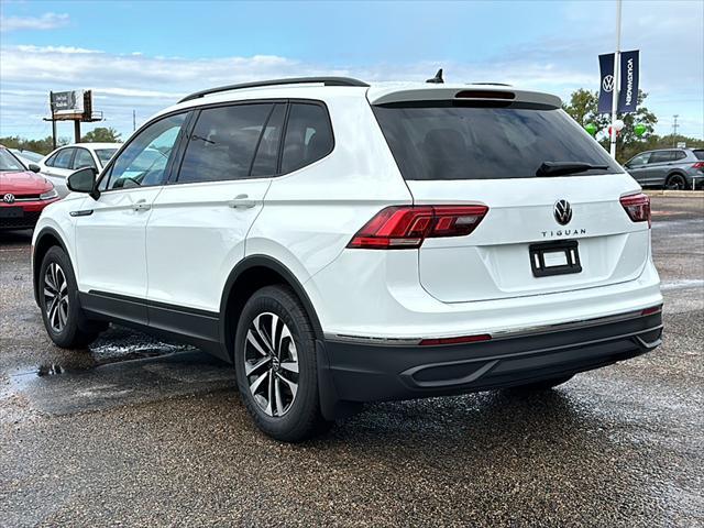 new 2024 Volkswagen Tiguan car, priced at $27,073