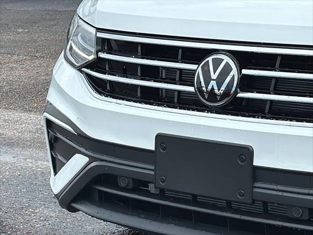 new 2024 Volkswagen Tiguan car, priced at $27,073