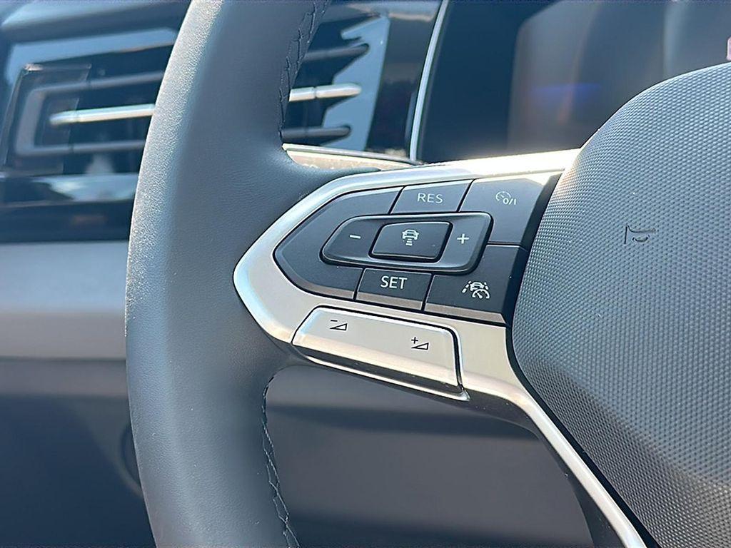 new 2025 Volkswagen Jetta car, priced at $26,592