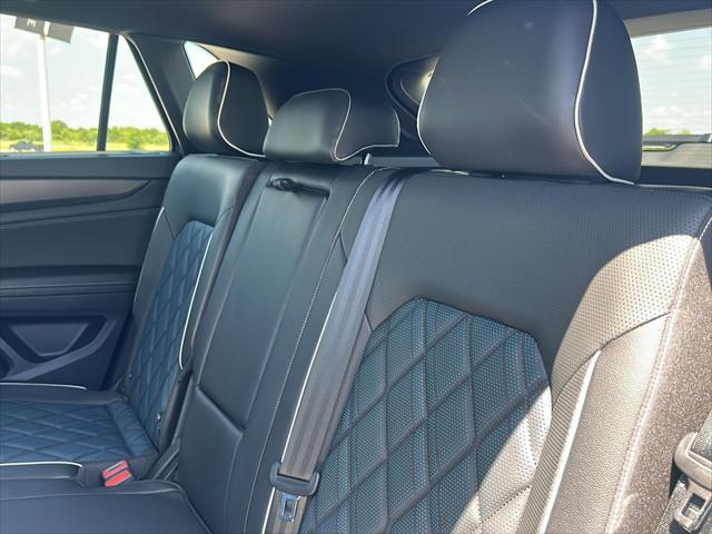 used 2024 Volkswagen Atlas Cross Sport car, priced at $37,500