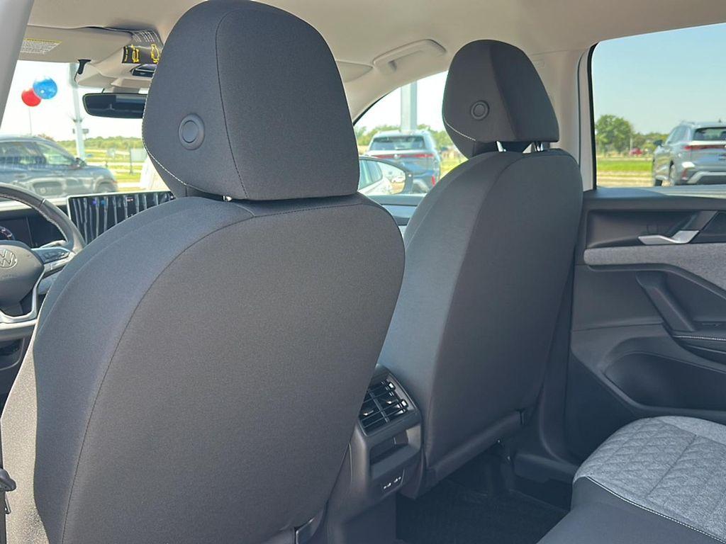 new 2025 Volkswagen Tiguan car, priced at $30,012