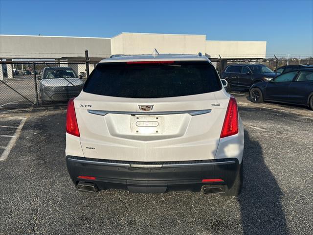 used 2018 Cadillac XT5 car, priced at $18,250