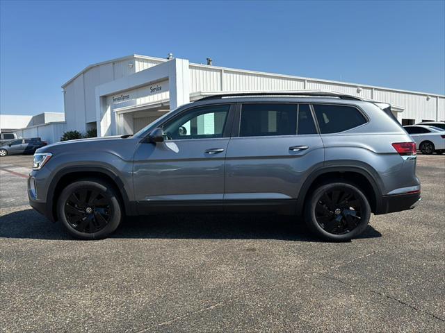 new 2024 Volkswagen Atlas car, priced at $40,447