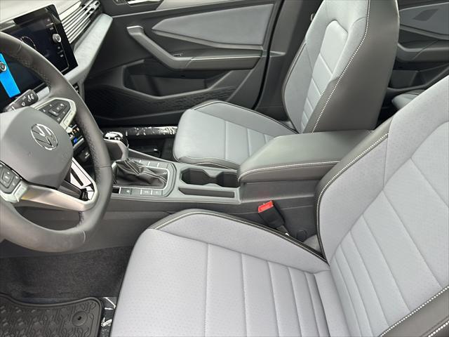 new 2025 Volkswagen Jetta car, priced at $25,333