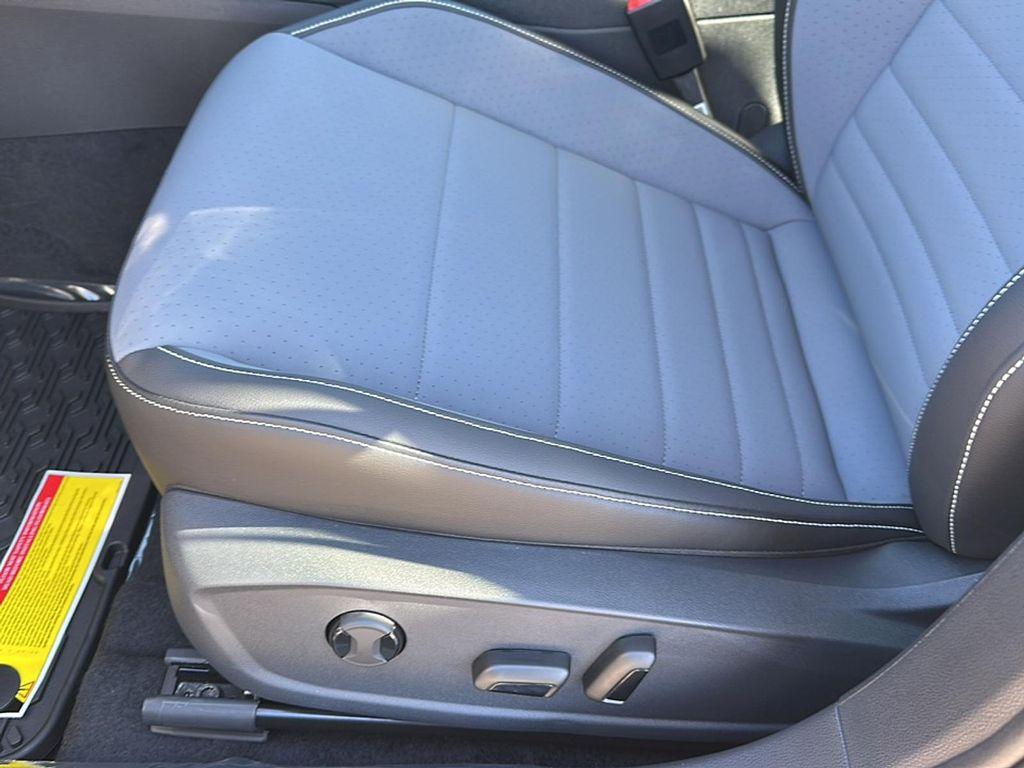 new 2025 Volkswagen Jetta car, priced at $27,332