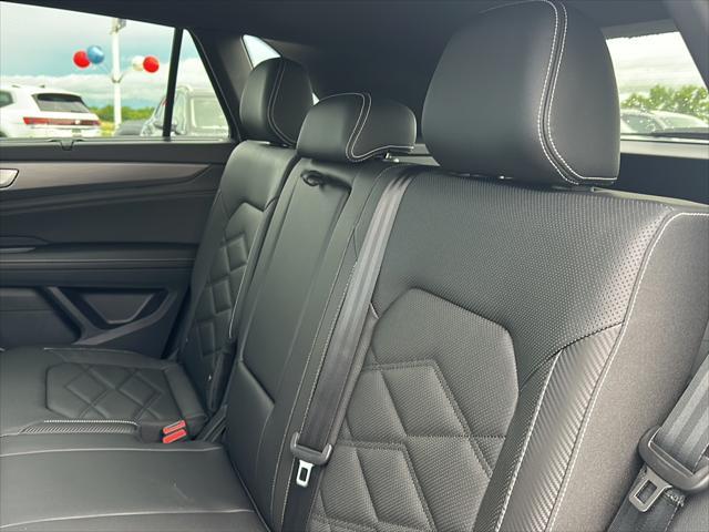 new 2025 Volkswagen Atlas Cross Sport car, priced at $42,695