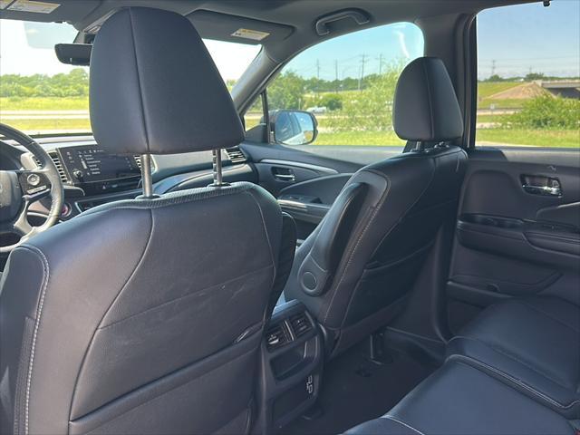 used 2021 Honda Passport car, priced at $25,000