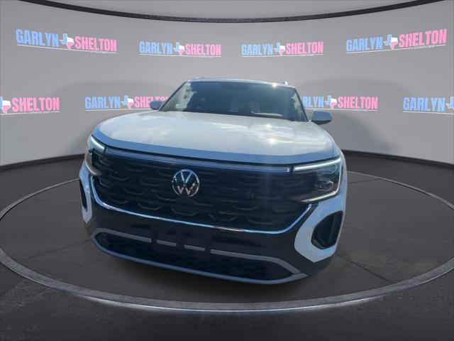 new 2024 Volkswagen Atlas Cross Sport car, priced at $34,432