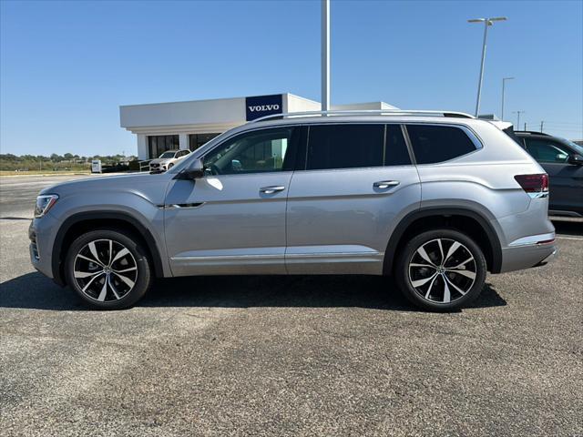 new 2024 Volkswagen Atlas car, priced at $48,973