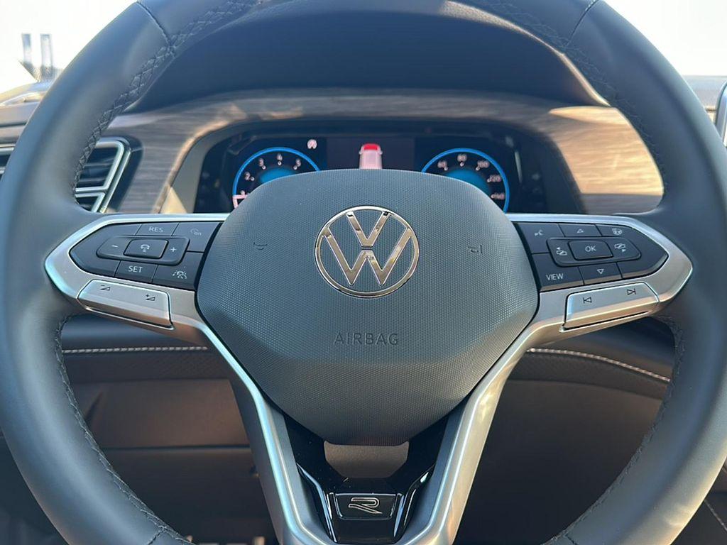 new 2026 Volkswagen Atlas car, priced at $53,439