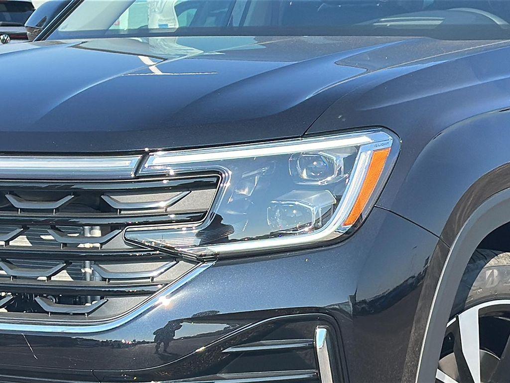 new 2026 Volkswagen Atlas car, priced at $53,439