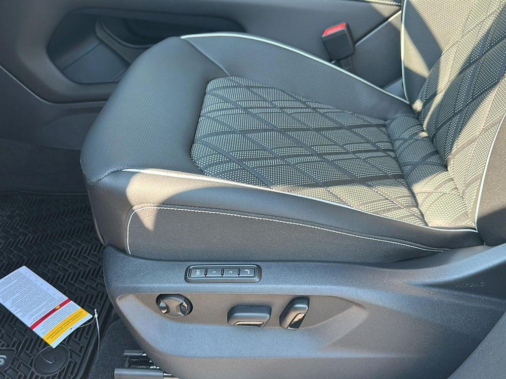 new 2026 Volkswagen Atlas car, priced at $53,439