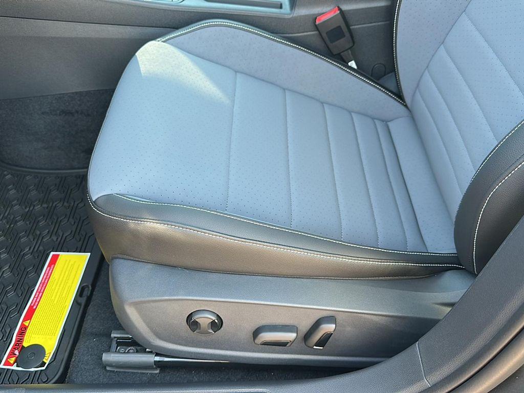 new 2025 Volkswagen Jetta car, priced at $27,354