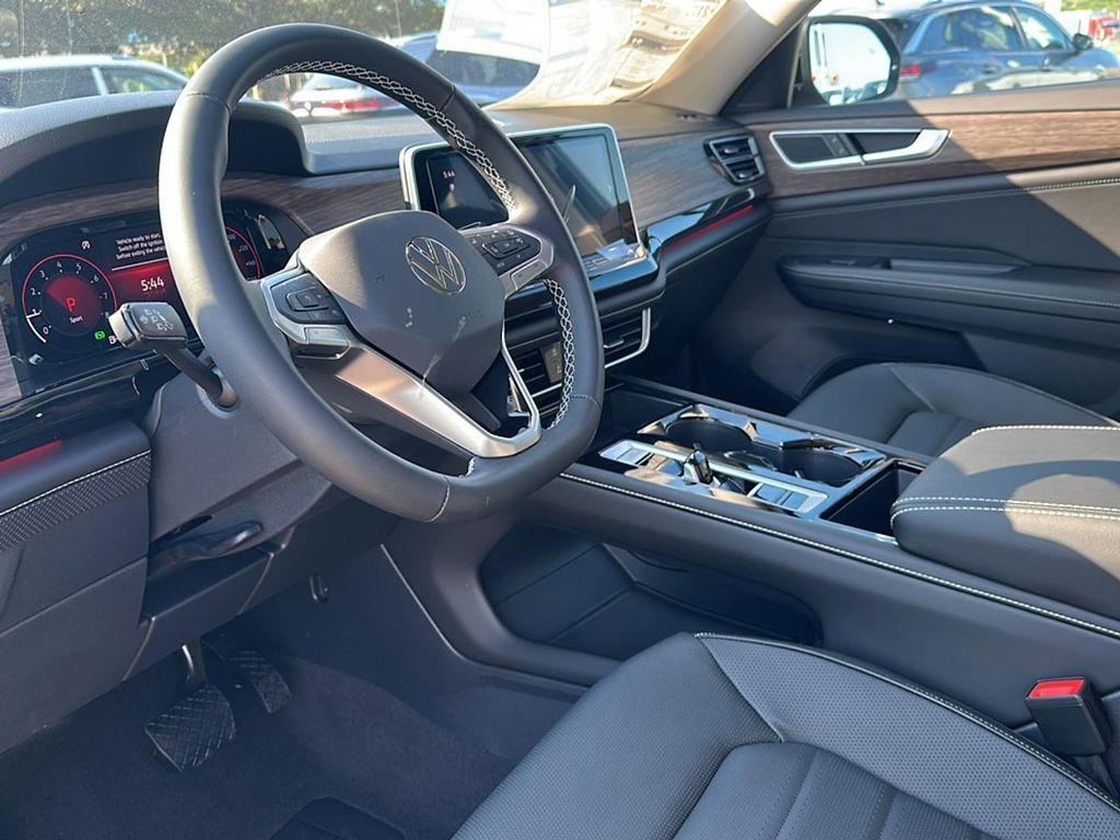 new 2026 Volkswagen Atlas car, priced at $48,020