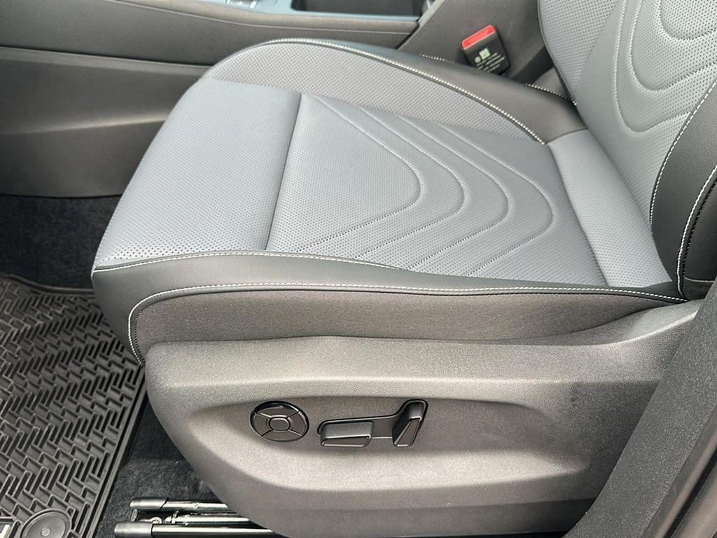 new 2025 Volkswagen Tiguan car, priced at $34,362