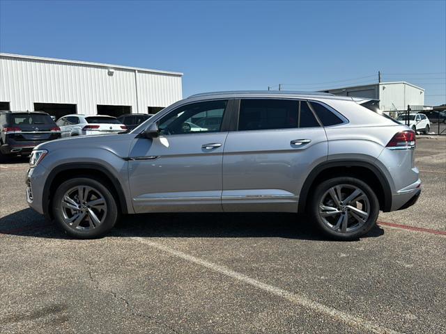 new 2024 Volkswagen Atlas Cross Sport car, priced at $46,025