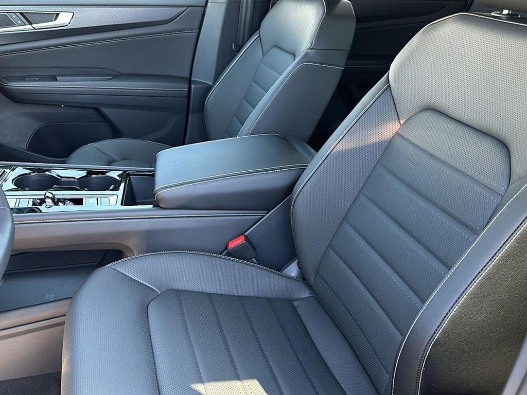 new 2024 Volkswagen Atlas Cross Sport car, priced at $51,741