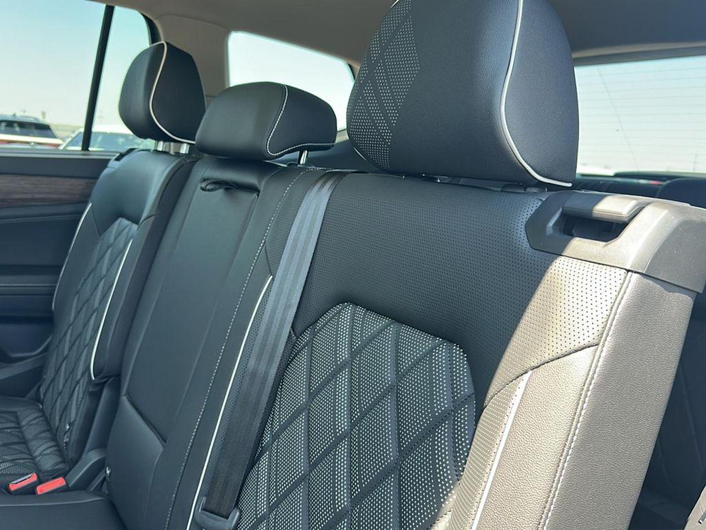 new 2026 Volkswagen Atlas car, priced at $54,711