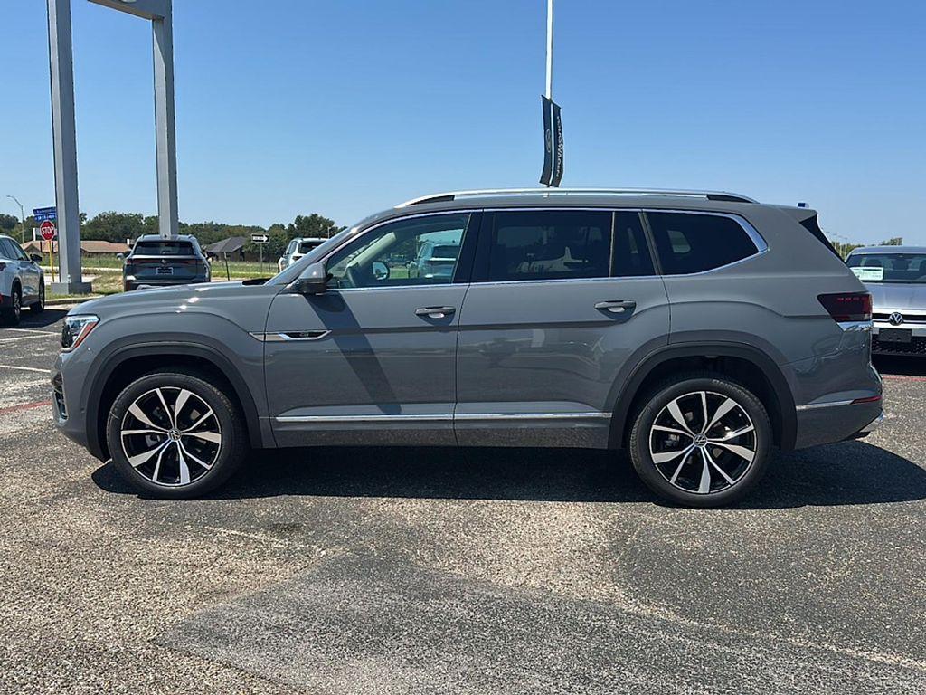 new 2026 Volkswagen Atlas car, priced at $54,711