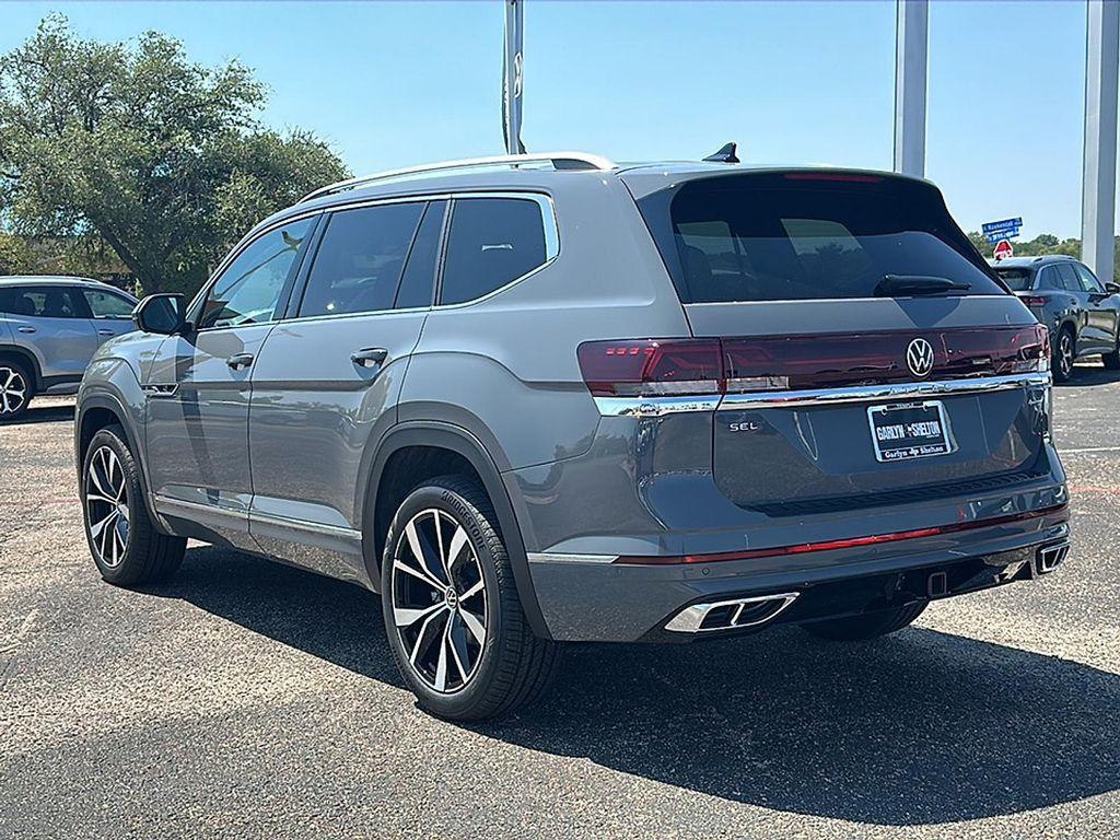 new 2026 Volkswagen Atlas car, priced at $54,711