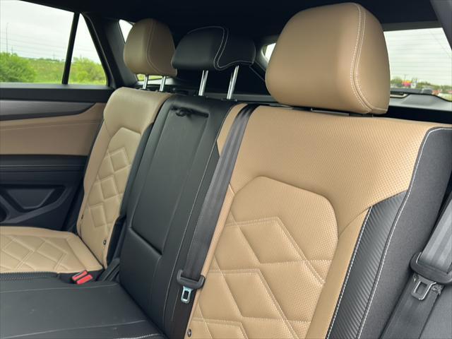 new 2025 Volkswagen Atlas Cross Sport car, priced at $35,638
