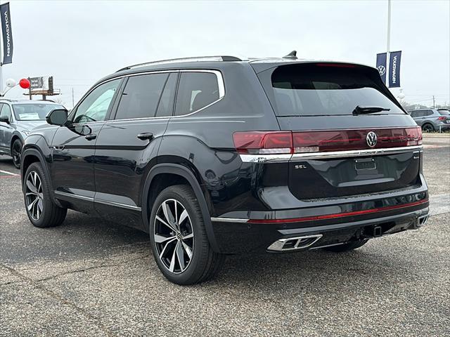 new 2025 Volkswagen Atlas car, priced at $50,901