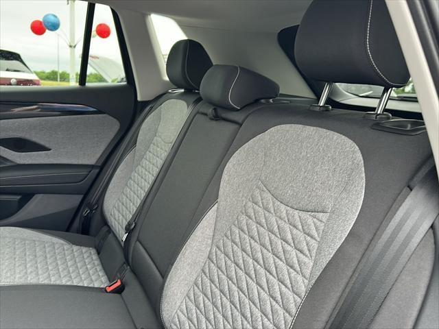 new 2025 Volkswagen Tiguan car, priced at $31,811
