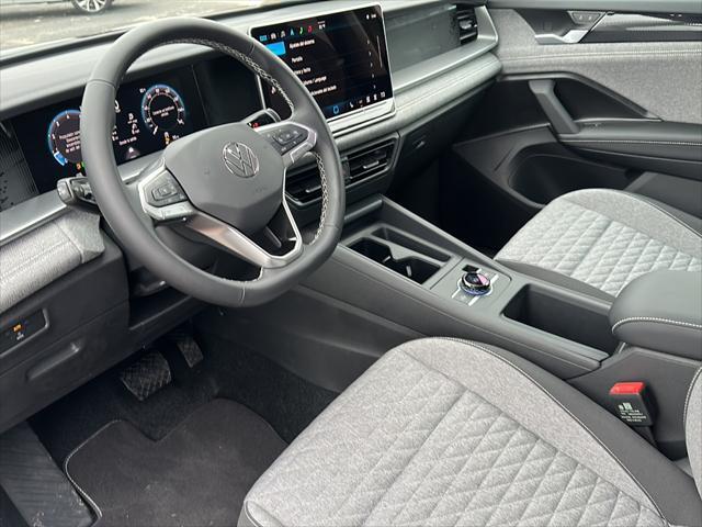 new 2025 Volkswagen Tiguan car, priced at $31,811