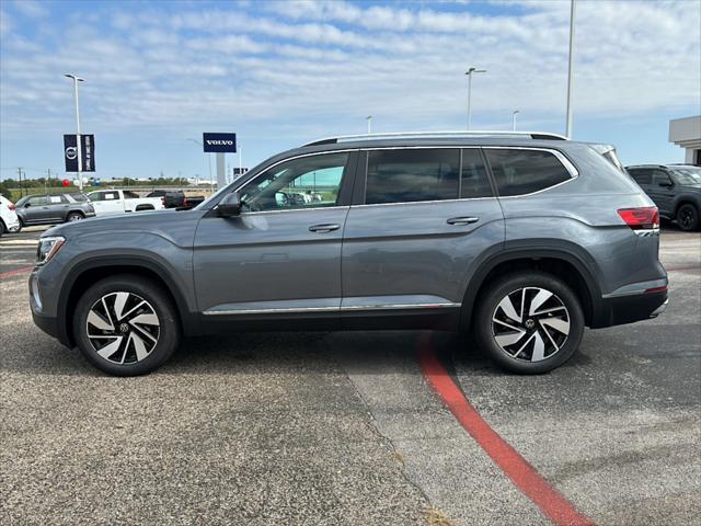 new 2024 Volkswagen Atlas car, priced at $45,814