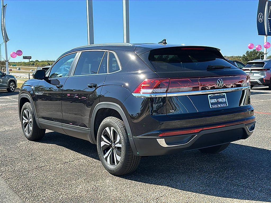 new 2026 Volkswagen Atlas Cross Sport car, priced at $40,901
