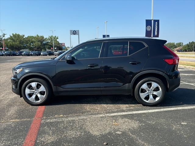 used 2019 Volvo XC40 car, priced at $20,000