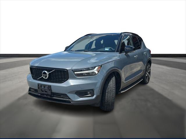 used 2022 Volvo XC40 car, priced at $33,500