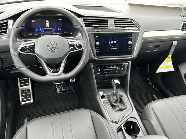 new 2024 Volkswagen Tiguan car, priced at $32,303