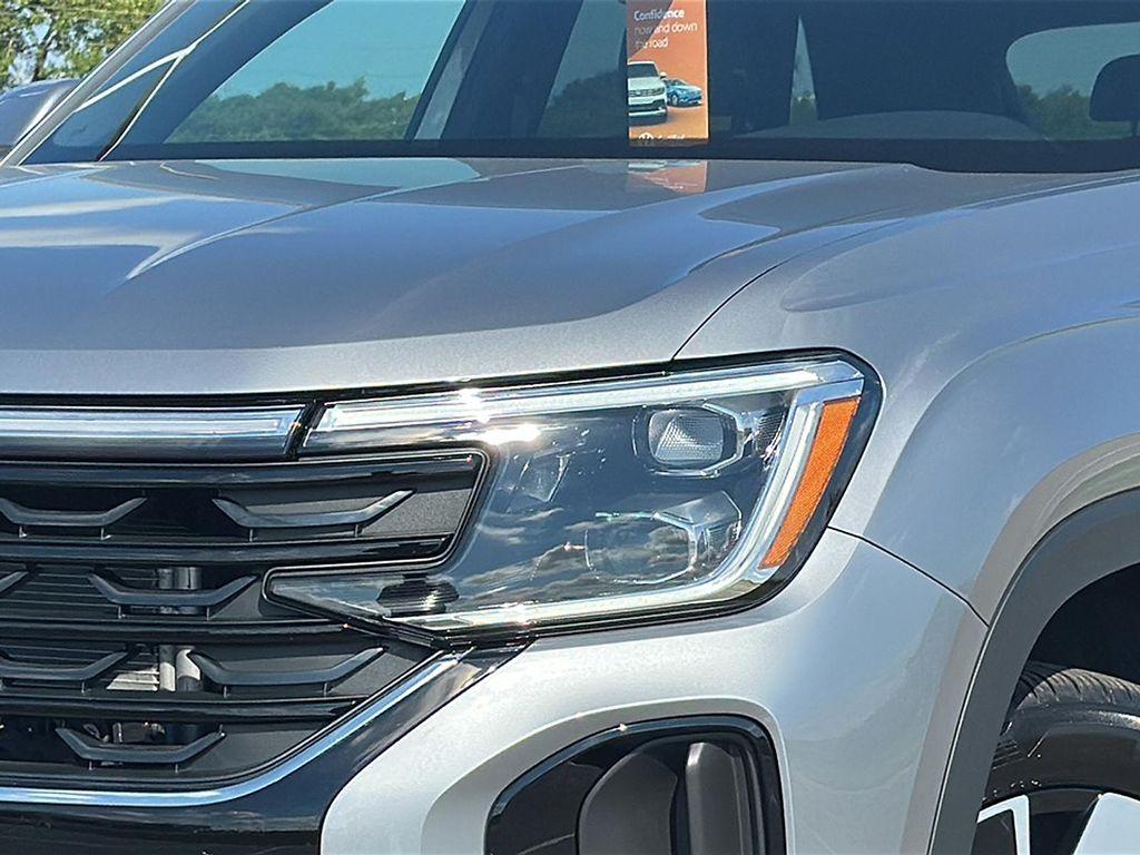 used 2024 Volkswagen Atlas Cross Sport car, priced at $34,999