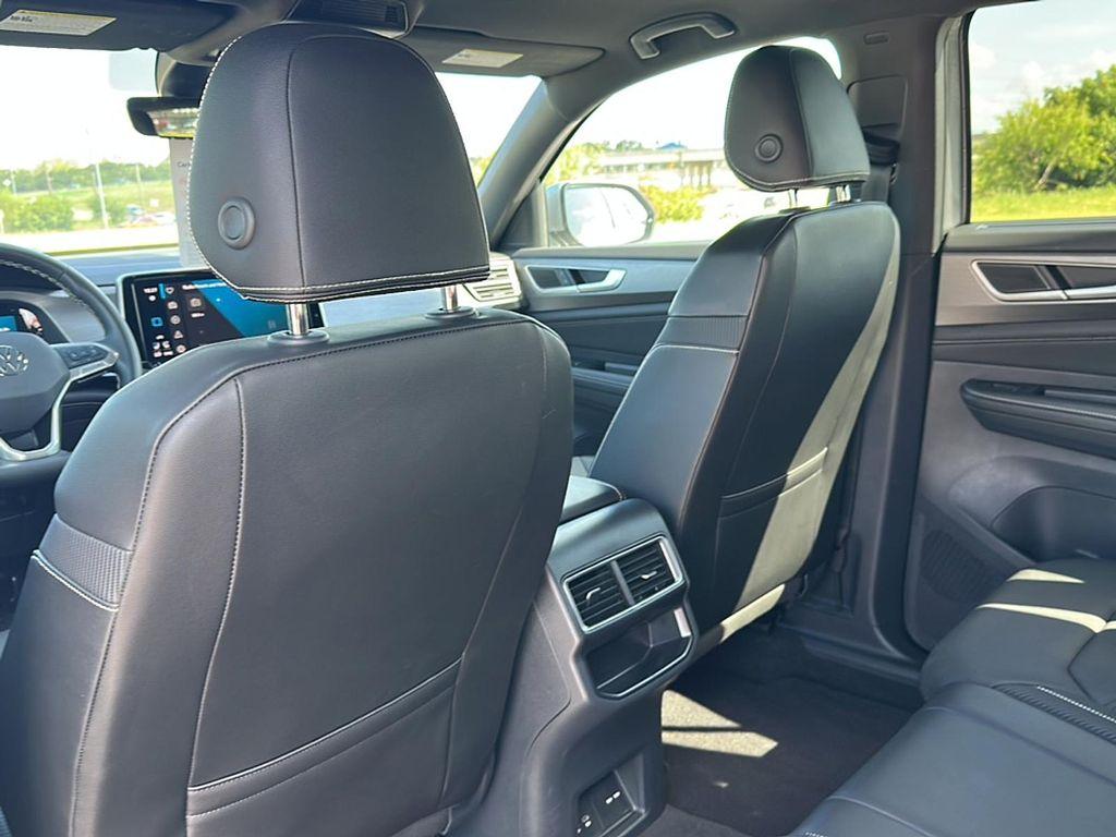 used 2024 Volkswagen Atlas Cross Sport car, priced at $34,999