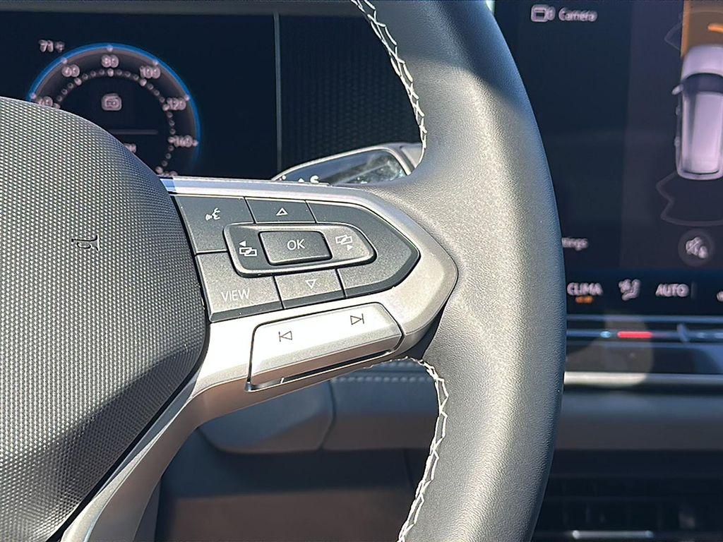 new 2025 Volkswagen Tiguan car, priced at $31,116