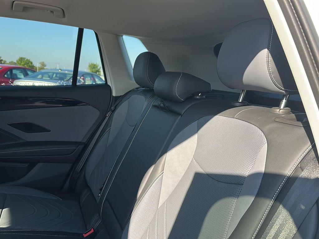 new 2025 Volkswagen Tiguan car, priced at $31,116