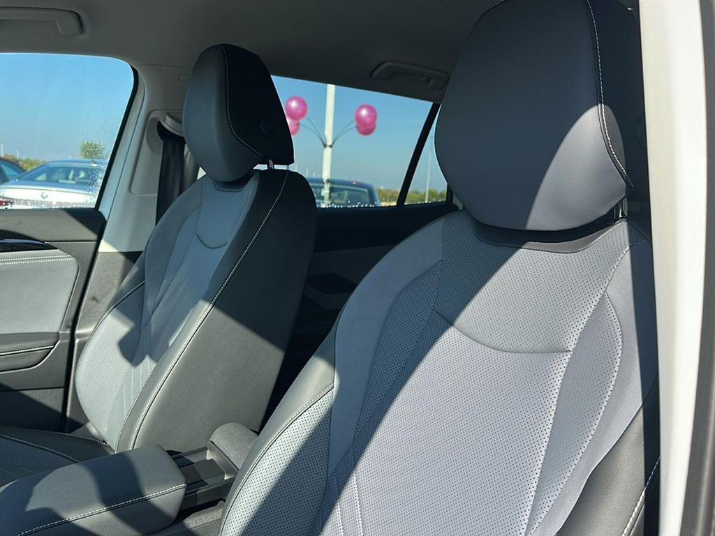 new 2025 Volkswagen Tiguan car, priced at $31,116