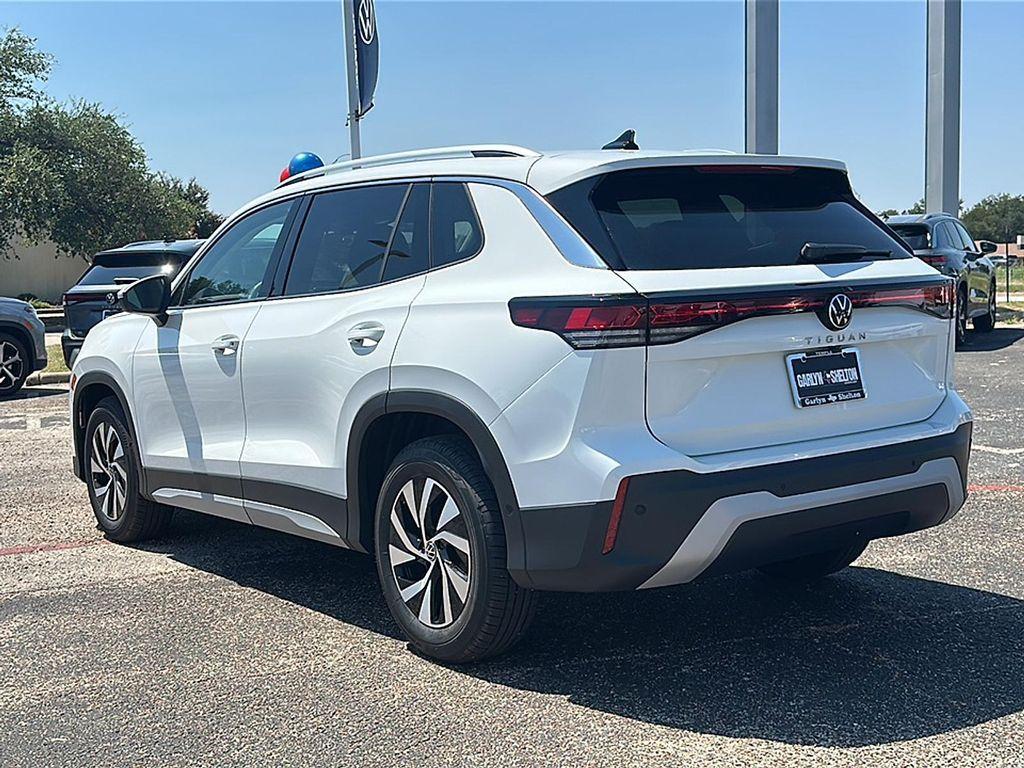 new 2025 Volkswagen Tiguan car, priced at $30,012