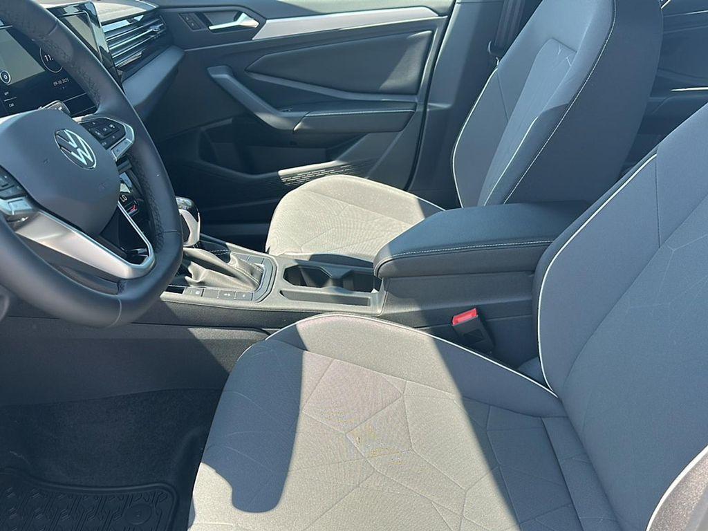 new 2025 Volkswagen Jetta car, priced at $24,623