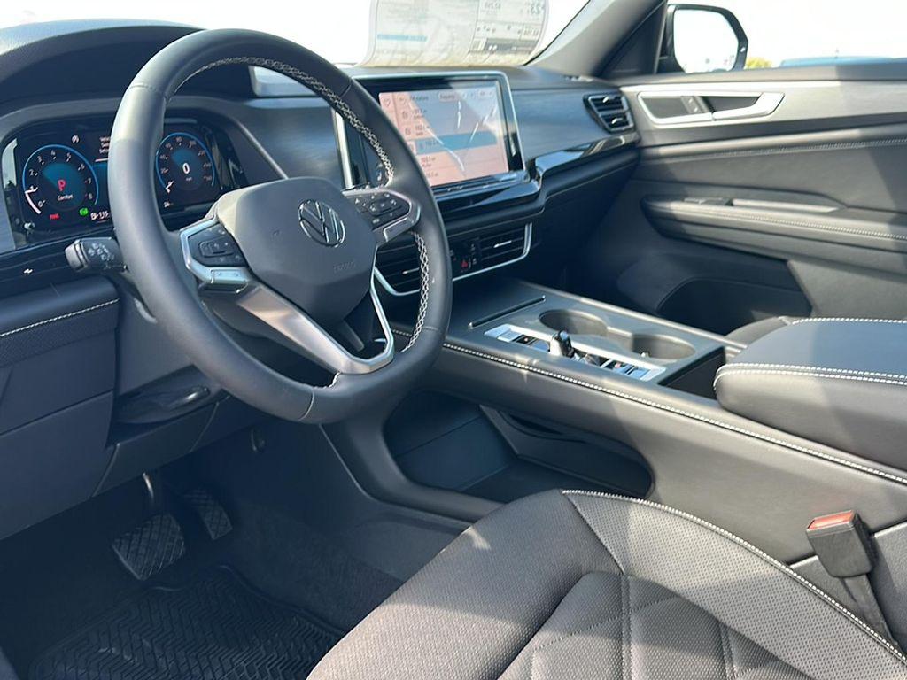 new 2026 Volkswagen Atlas Cross Sport car, priced at $39,901