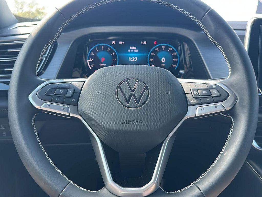 new 2026 Volkswagen Atlas Cross Sport car, priced at $39,901