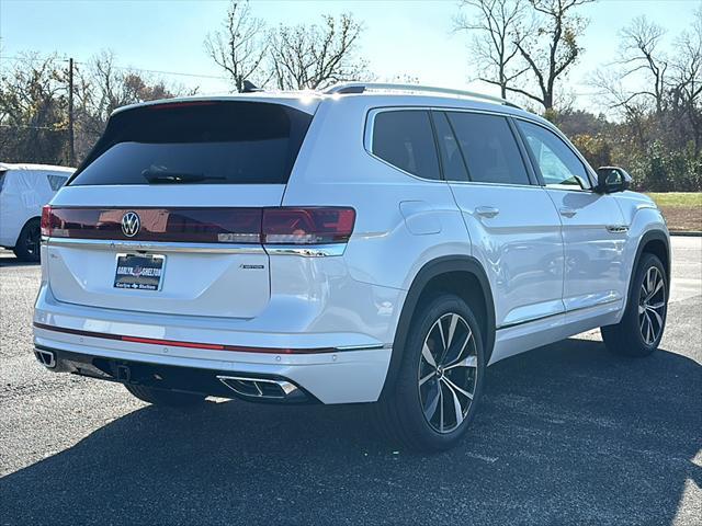 new 2025 Volkswagen Atlas car, priced at $51,838