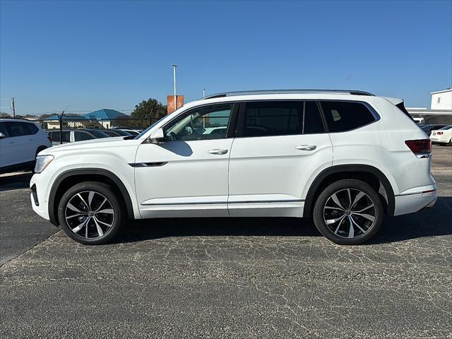 new 2025 Volkswagen Atlas car, priced at $52,838